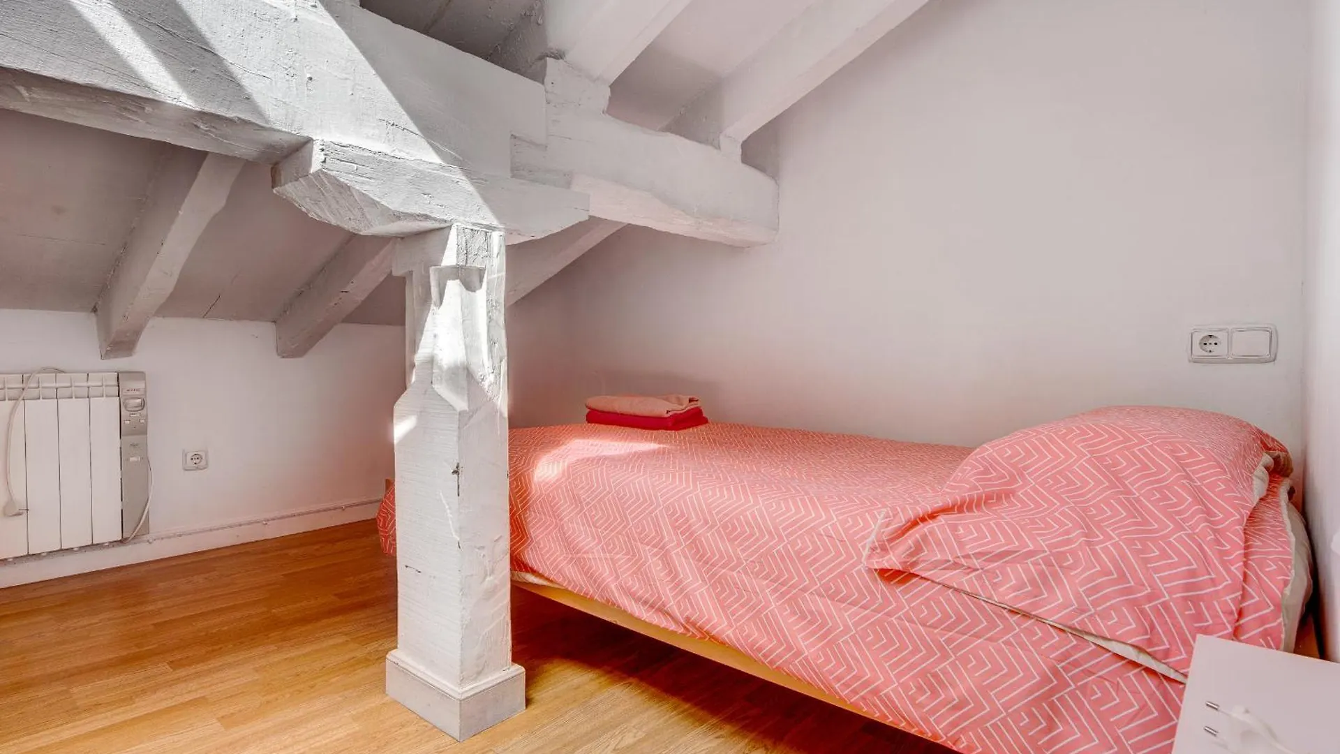 Preciosa Buhardilla En Hondarribia Centro Apartment